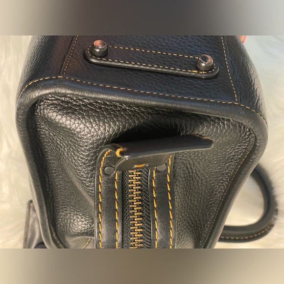 COACH 1941 Black Pebble Leather Rogue 25 Style #54536 - Picture 5 of 16